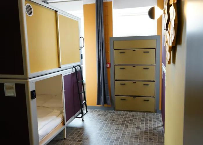 Sunflower Hostel Berliini
